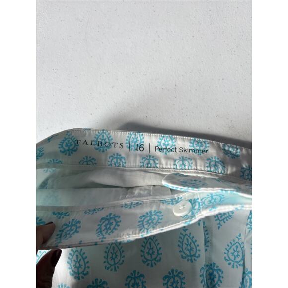 Talbots size 16 Perfect Skimmer Crop Capri Pants White Blue Paisley $89.00 NWT - Picture 10 of 13